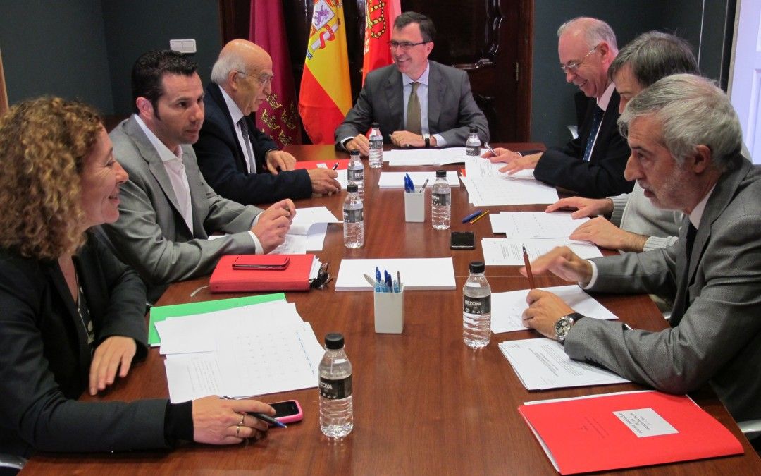 El PSOE pide a los consejeros de Murcia Alta Velocidad, entre ellos Ballesta, que soliciten una reunión urgente del Consejo de Administración
