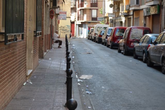El PSOE pide al concejal de Limpieza que no culpe únicamente a los vecinos de la suciedad en el municipio y que asuma su responsabilidad