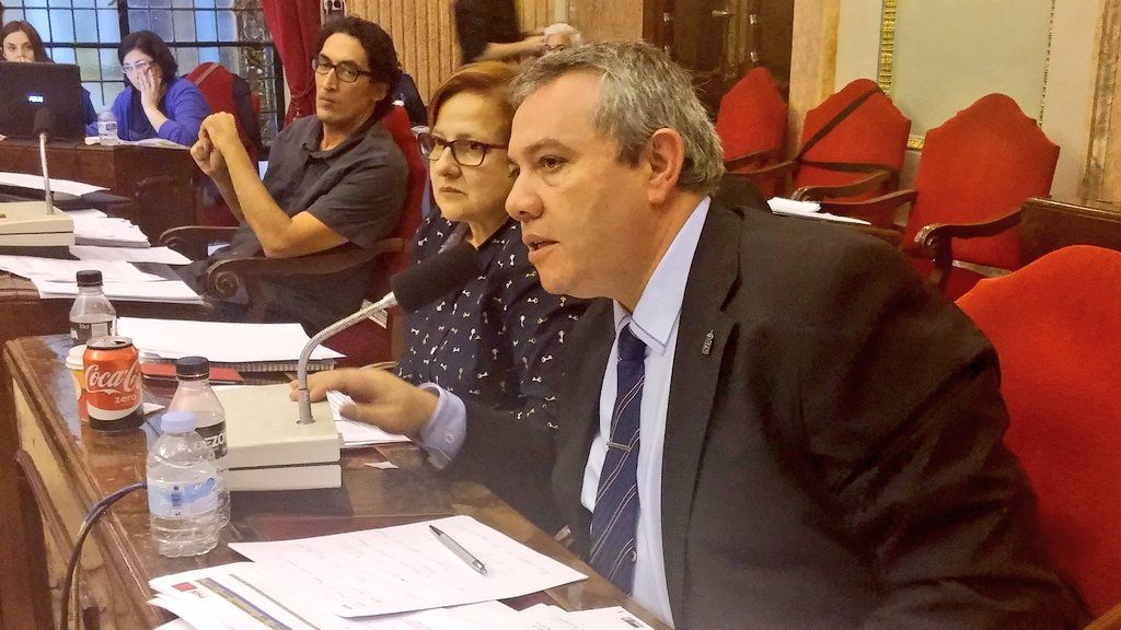 El PSOE critica unos Presupuestos que no apuestan por el transporte público y que siguen destinando millones para limpieza en una Murcia que sigue sucia