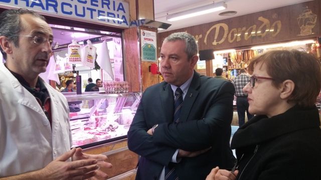 El PSOE reclama la remodelación del mercado de abastos y de las galerías comerciales de San Andrés