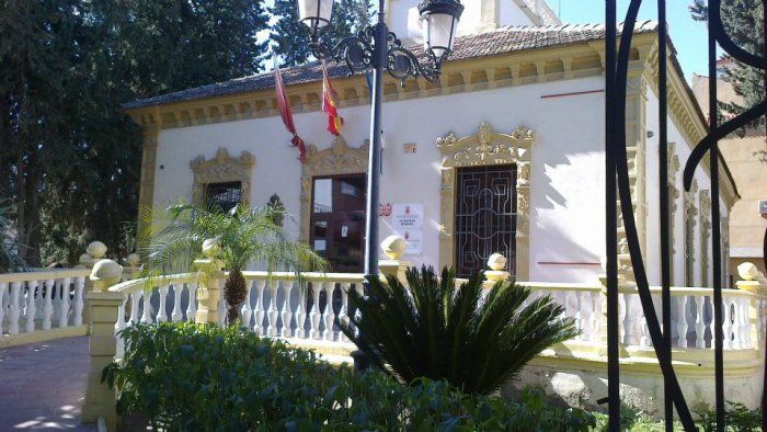 El PSOE exige a Ballesta que aclare las dudas que ha generado la gestión del alcalde pedáneo del PP en Beniaján