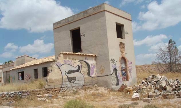 El PSOE lamenta que la Universidad Católica acumule irregularidades en asuntos urbanísticos