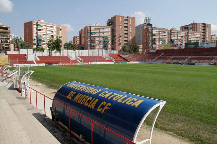 El PSOE denuncia que el acuerdo de cesión de La Condomina al UCAM CF se ha realizado sin participación y debate