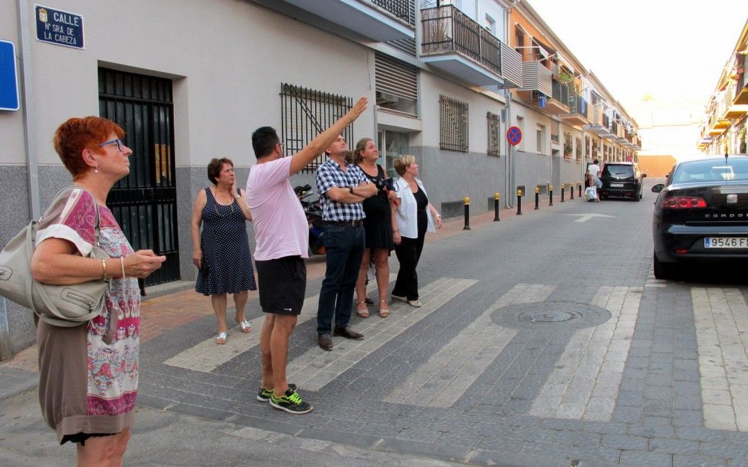 El PSOE exige al Ayuntamiento una solución a las deficiencias en la rehabilitación del barrio de Los Almendros de La Alberca
