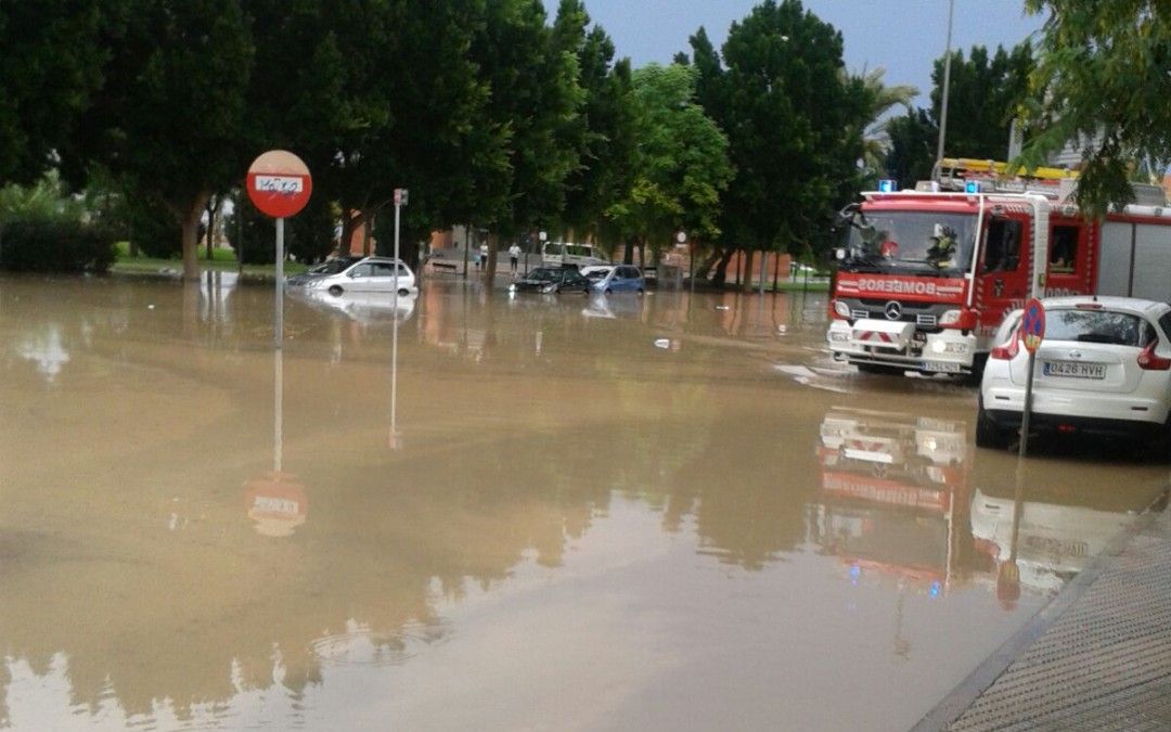 El PSOE reclama a Ballesta actuaciones urgentes para evitar el colapso  que provocan las lluvias