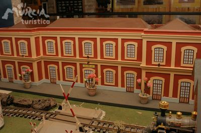 El PSOE vuelve a exigir al Ayuntamiento una nueva ubicación para el Museo del Ferrocarril tal y como se aprobó en Pleno hace un año