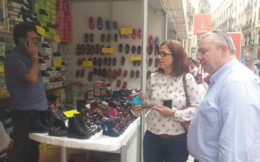 El PSOE exige al gobierno de Ballesta un modelo de comercio de proximidad que no se olvide de barrios y pedanías