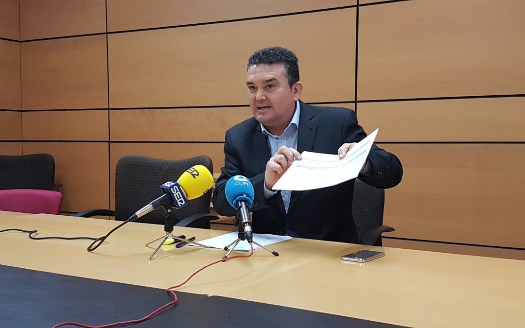 El PSOE denuncia que el presupuesto para juntas se aleja de la descentralización y aumenta las partidas de gestión directa del PP