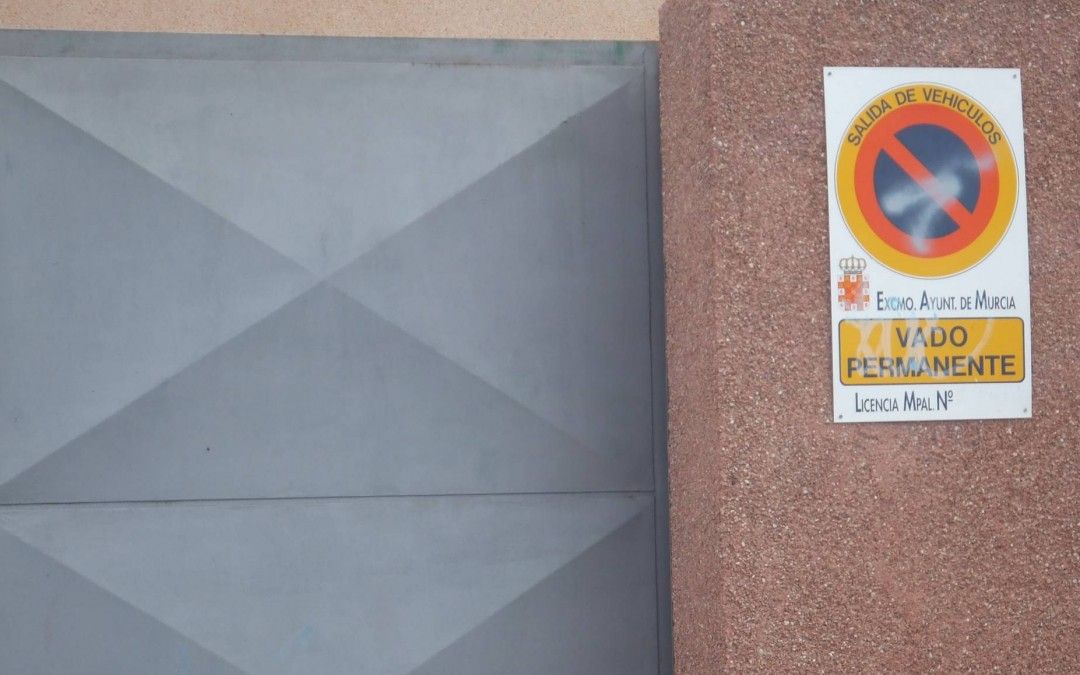 El PSOE consigue la rebaja de hasta el 50% de las tasas por vado para más de 3.700 vecinos y vecinas del municipio de Murcia