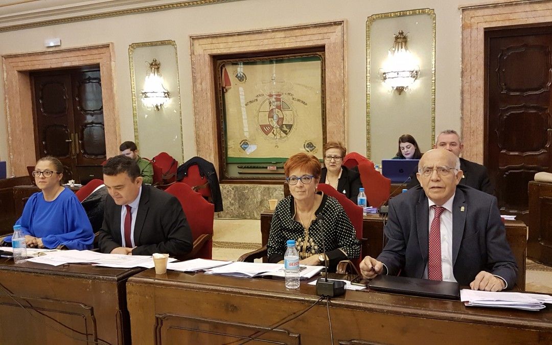El PSOE consigue el acuerdo de Pleno para exigir al gobierno de España que los Presupuestos Generales del Estado contemplen el soterramiento
