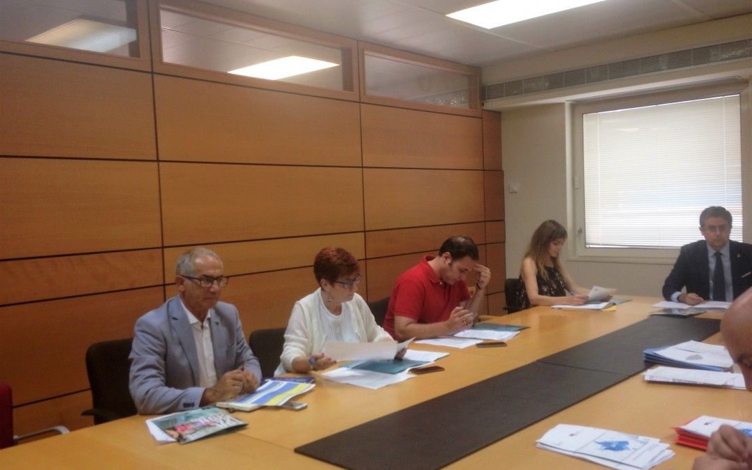 El PSOE denuncia que el PP incumplió en 2016 el Pacto por el Empleo y exige que se pongan en marcha las ayudas para la contratación de autónomos y empresas de economía social