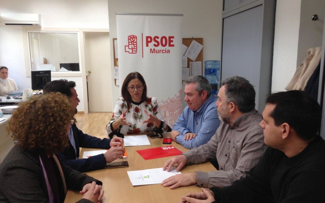El PSOE pide la dimisión de Ortiz y anuncia que acudirá a la Fiscalía para que investigue si sus declaraciones son constitutivas de delito