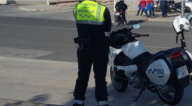 El PSOE reclama que se modifiquen las bases de las oposiciones de la Policía Local y ampliar el plazo para que se presenten candidatos