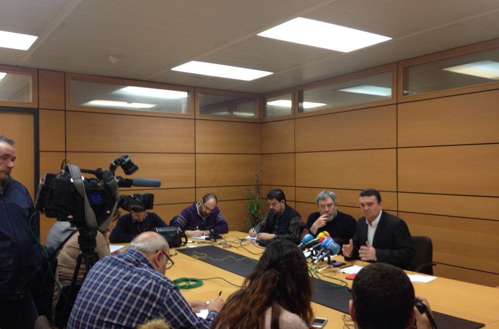 PSOE y Cambiemos Murcia denuncian la “autocontratación de la parte privada de Emuasa a sus empresas ligadas”