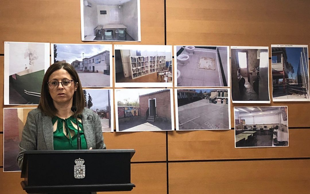 El PSOE denuncia las “pésimas condiciones” de muchos colegios y reclama un plan de inversiones de entre 10 y 12 millones de euros