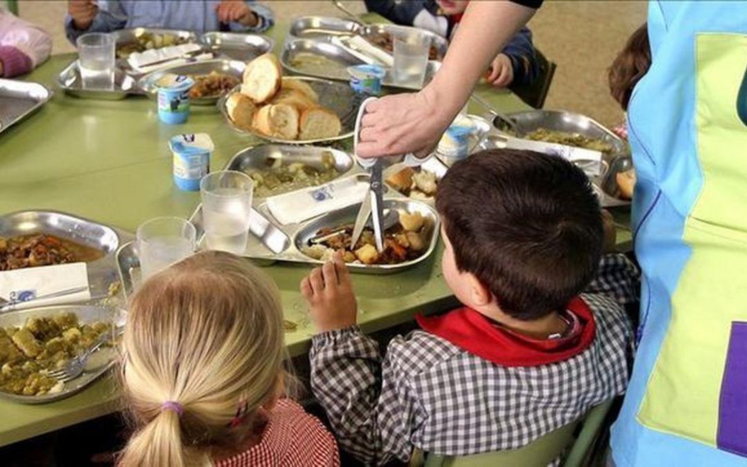 El PSOE reclama más becas de comedor y plazas públicas de educación infantil para niños y niñas en riesgo de exclusión social en Murcia