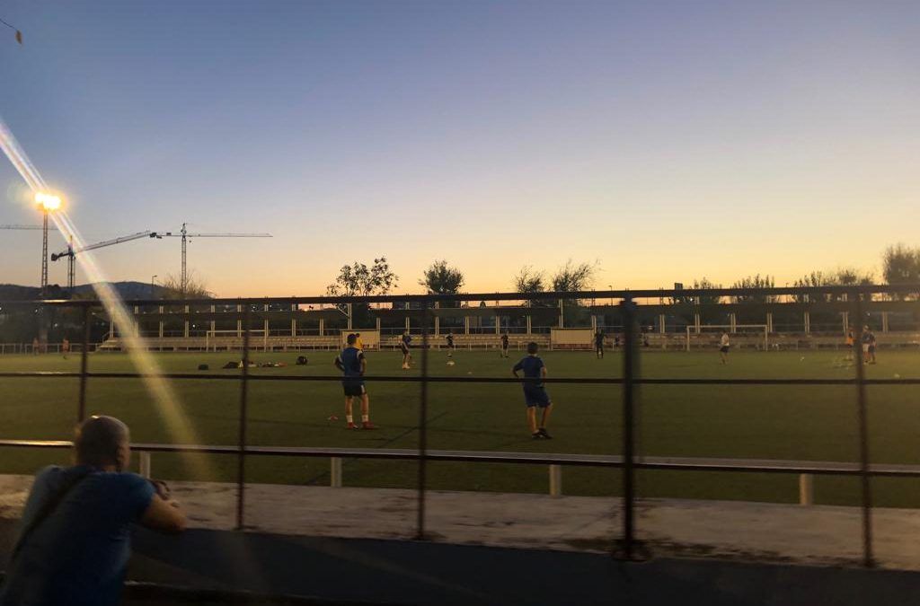 El PSOE denuncia que seis escuelas municipales dejarán de prestar actividad por simplemente tener equipos federados en fútbol