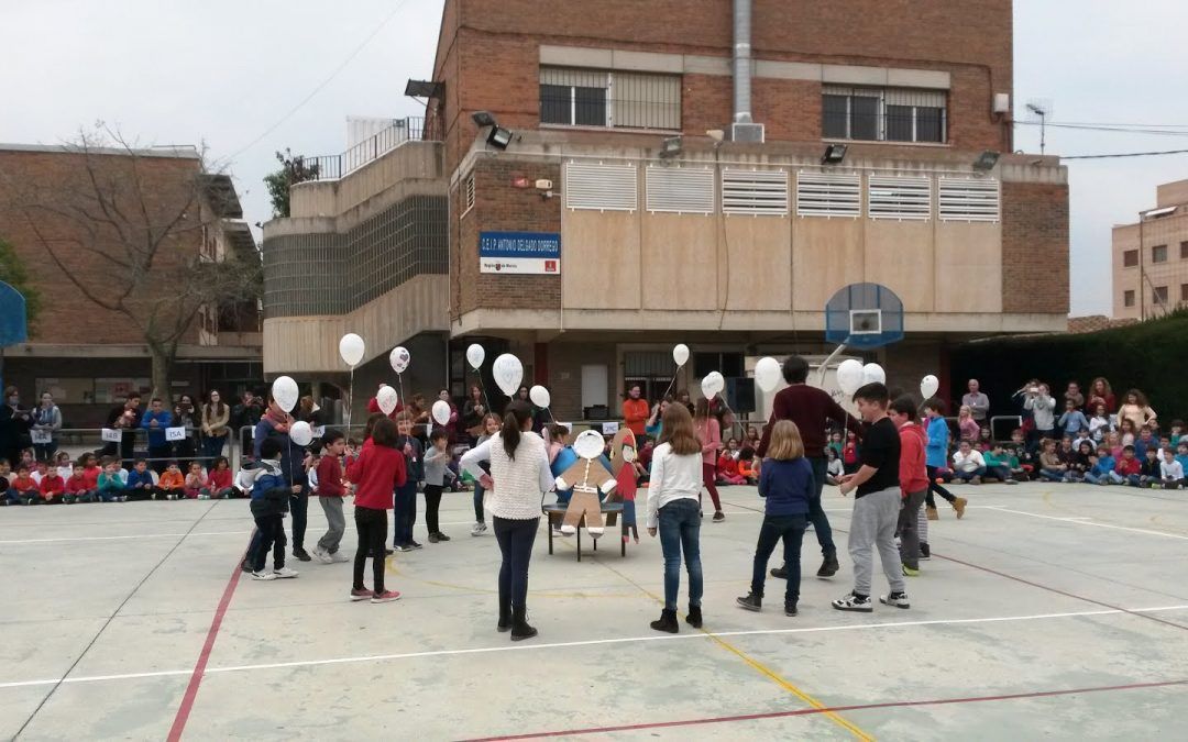 El PSOE se hace eco de la alarma de los padres del CEIP Delgado Dorrego de Sangonera la Verde, donde se han producido 5 incendios intencionados