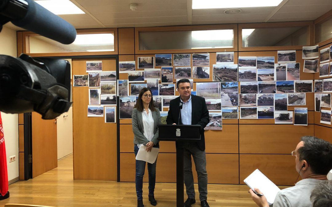 El PSOE lamenta que Murcia ofrezca una imagen de «pobreza y atraso» con «miles y miles de metros cuadrados de solares abandonados»