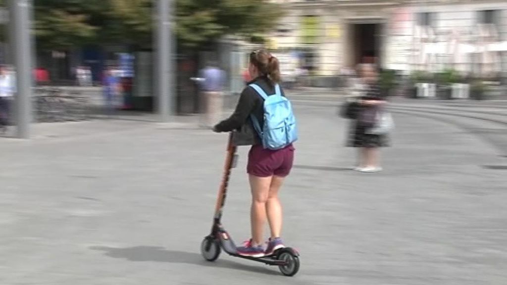 El PSOE plantea que se elabore una ordenanza para bicicletas que lleva ocho años esperando y que también incluya a los patinetes eléctricos