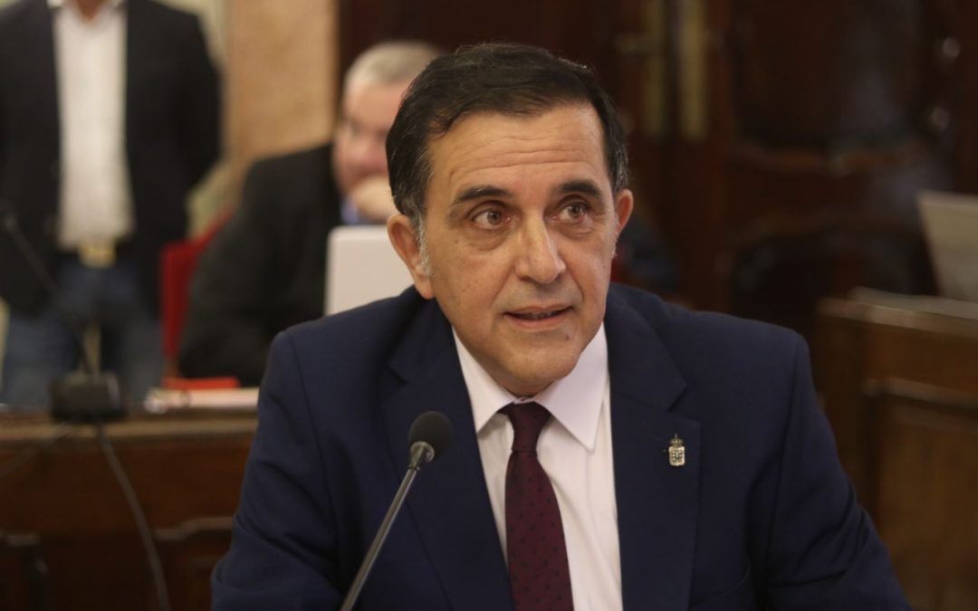 El PSOE aboga por un saneamiento integral del Ayuntamiento porque es “indecente” la constante sospecha de redes clientelares