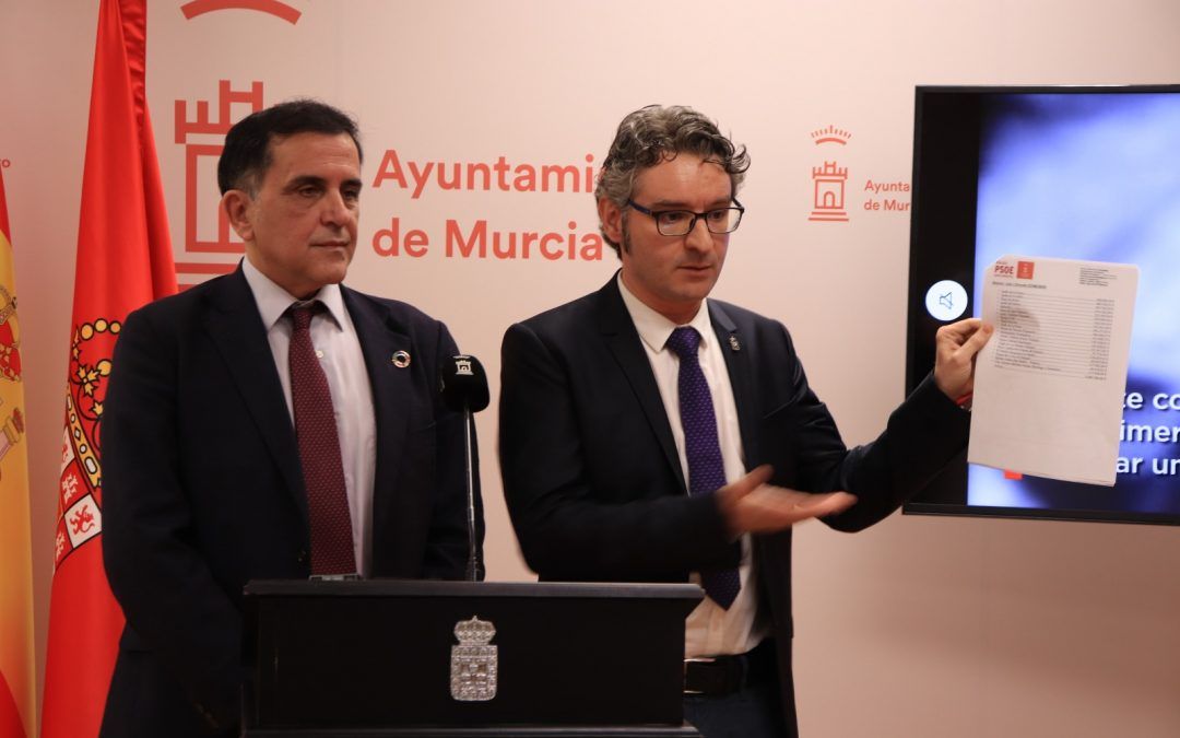 El PSOE denuncia que el PP permite   “incumplimientos sangrantes” en el contrato de Parques y Jardines