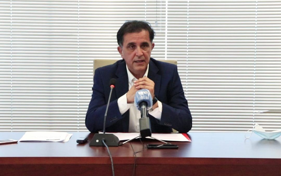 Serrano: “El PSOE sigue defendiendo las ayudas a personas sin recursos, becas para menores y reducción de gastos superfluos”