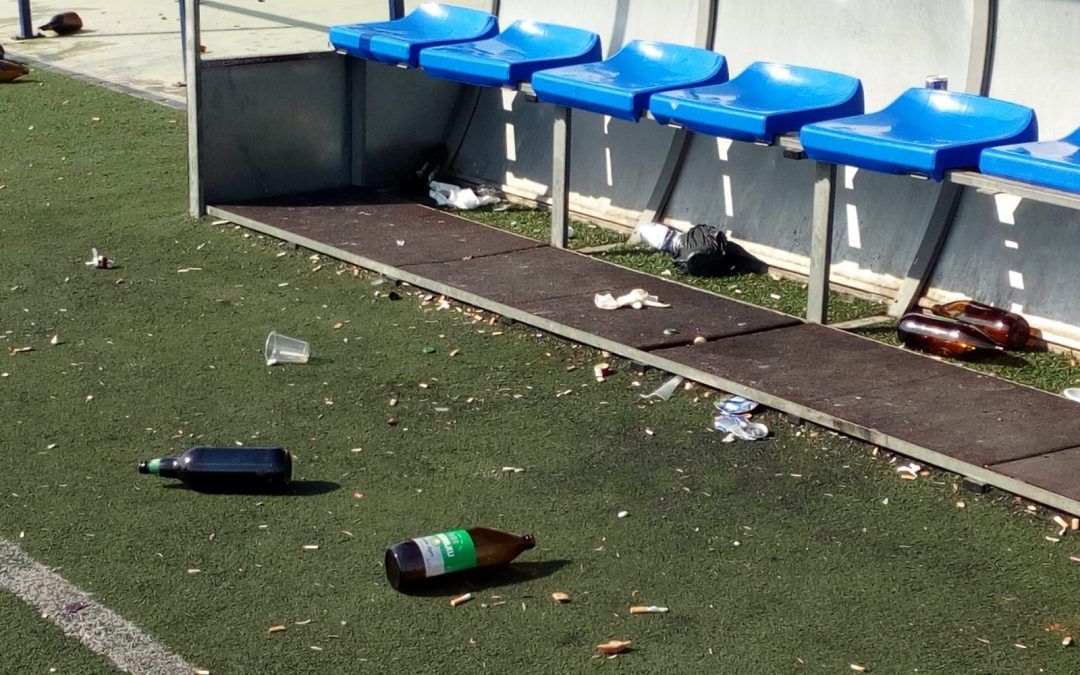 El PSOE denuncia la cantidad de mini botellones que surgen sin control en las pedanías de Murcia
