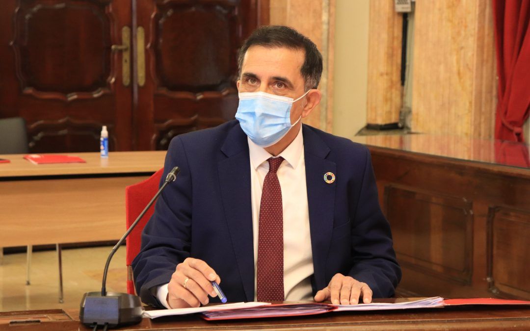 El PSOE pregunta a Ballesta qué tiene que ocultar para no decidir el cese de Coello