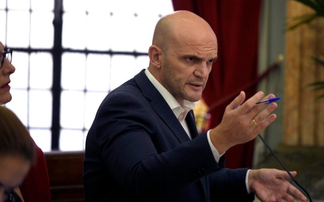 Lorca: “Ballesta es un tramposo que ha mentido a la junta electoral y ha intentado engañar a todos los murcianos y murcianas”